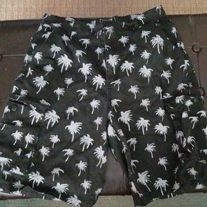 Men's Brooklyn Express Palm Cargo Shorts
